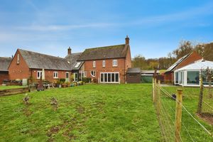 Photo 18- click for photo gallery